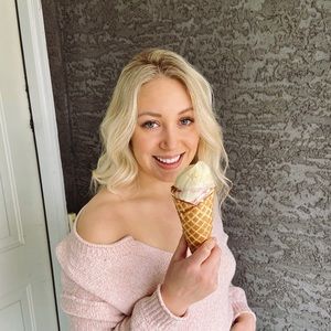 Meet your Posher, Cara